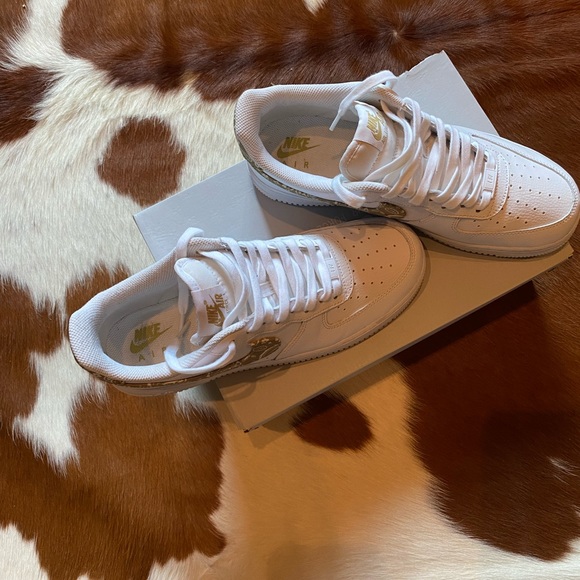 Nike Air Force 1 - Picture 5 of 11